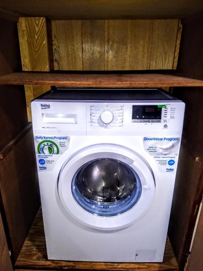 Two Rooms Rustic House - Self Check-In บูคาเรสต์ ภายนอก รูปภาพ